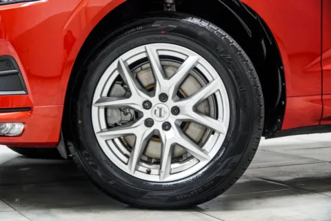 Another view of 2021 Volvo XC60 T6 Momentum for sale in Kennesaw, GA at Carvilla