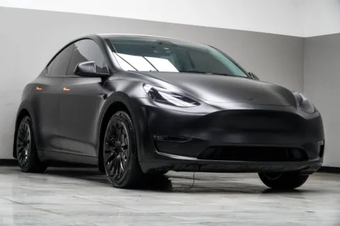 More photos of 2023 Tesla Model Y Long Range at Carvilla, GA