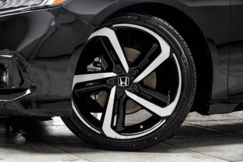 Photos of 2022 Honda Accord Sport for sale in Kennesaw, GA at Carvilla