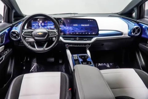 More photos of 2025 Chevrolet Equinox EV LT at Carvilla, GA