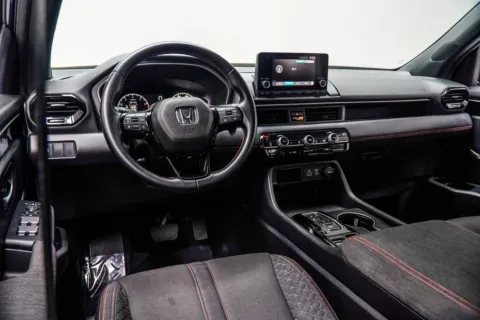 More photos of 2025 Honda Pilot Sport at Carvilla, GA