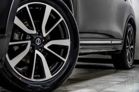 Another view of 2018 Nissan Rogue SL for sale in Kennesaw, GA at Carvilla