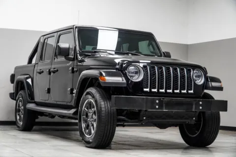 More photos of 2022 Jeep Gladiator Overland at Carvilla, GA