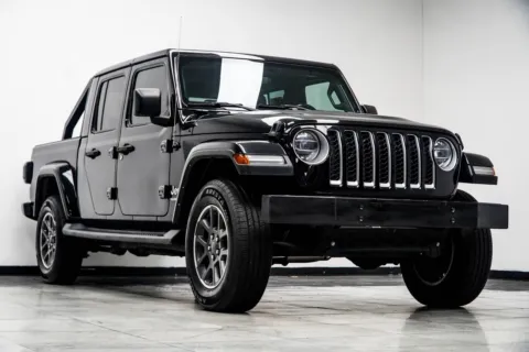 More photos of 2022 Jeep Gladiator Overland at Carvilla, GA