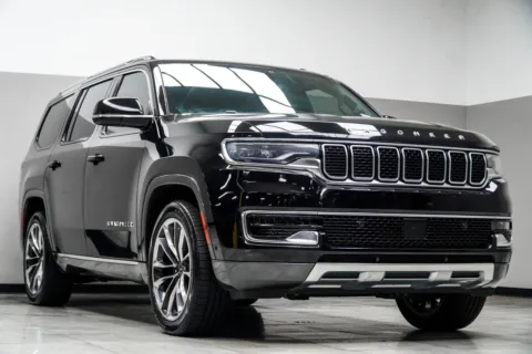 More photos of 2022 Jeep Wagoneer Series III at Carvilla, GA
