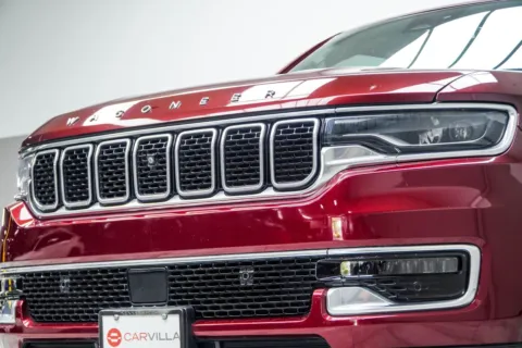 Photos of 2022 Jeep Wagoneer Series III for sale in Kennesaw, GA at Carvilla