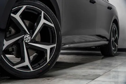 Another view of 2020 Volkswagen Passat 2.0T R-Line for sale in Kennesaw, GA at Carvilla