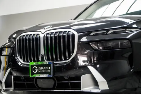 Photos of 2025 BMW X7 xDrive40i for sale in Kennesaw, GA at Carvilla