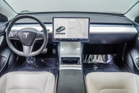 More photos of 2020 Tesla Model 3 Long Range at Carvilla, GA