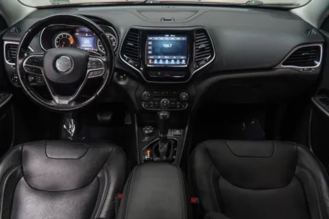 More photos of 2019 Jeep Cherokee Limited at Carvilla, GA