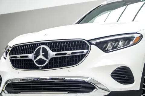 Photos of 2025 Mercedes-Benz GLC 300 for sale in Kennesaw, GA at Carvilla