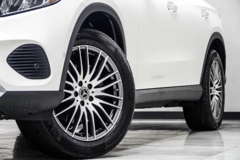 Another view of 2025 Mercedes-Benz GLC 300 for sale in Kennesaw, GA at Carvilla