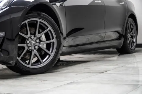 Photos of 2020 Tesla Model 3 Long Range for sale in Kennesaw, GA at Carvilla
