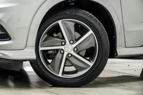 Another view of 2019 Honda HR-V Touring for sale in Kennesaw, GA at Carvilla