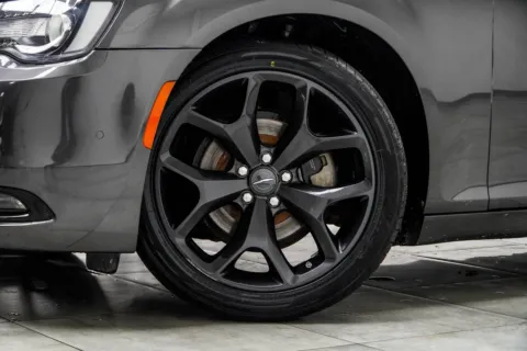 Another view of 2022 Chrysler 300 S for sale in Kennesaw, GA at Carvilla