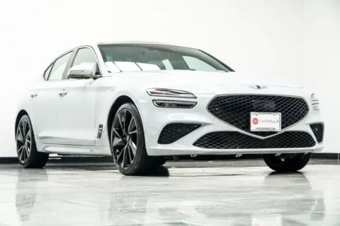 More photos of 2022 Genesis G70 3.3T at Carvilla, GA