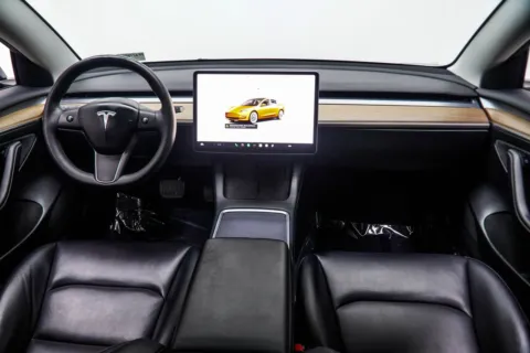 More photos of 2023 Tesla Model 3 at Carvilla, GA