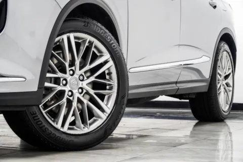 More photos of 2023 Acura MDX Advance at Carvilla, GA
