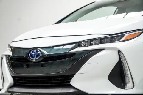 Photos of 2021 Toyota Prius Prime XLE for sale in Kennesaw, GA at Carvilla