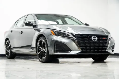 More photos of 2024 Nissan Altima 2.5 SR at Carvilla, GA