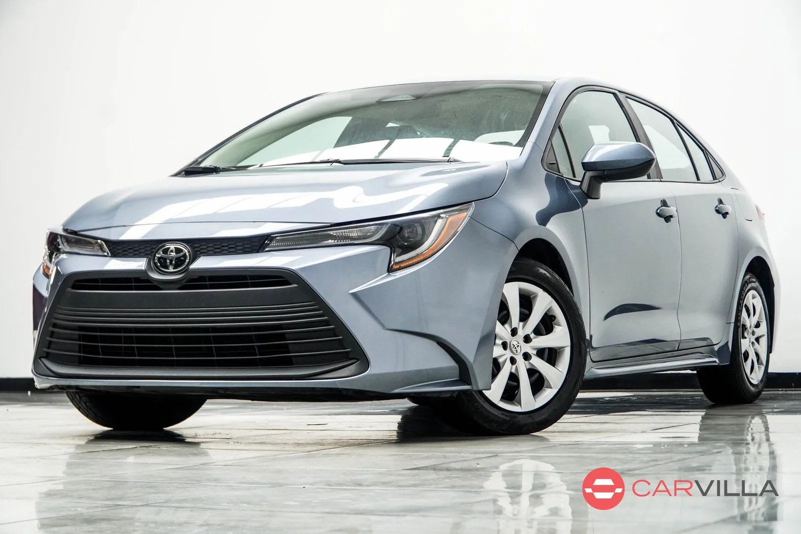 Gray 2024 Toyota Corolla LE for sale in Kennesaw, GA