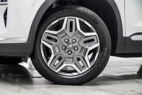 More photos of 2023 Hyundai Santa Fe Plug-In Hybrid SEL Convenience at Carvilla, GA
