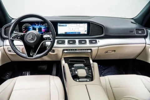 More photos of 2025 Mercedes-Benz GLS 450 at Carvilla, GA