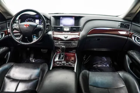More photos of 2015 INFINITI Q70 3.7 at Carvilla, GA