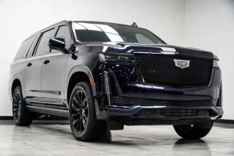 More photos of 2023 Cadillac Escalade ESV Sport Platinum at Carvilla, GA