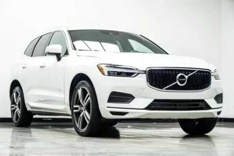 More photos of 2020 Volvo XC60 T5 Momentum at Carvilla, GA