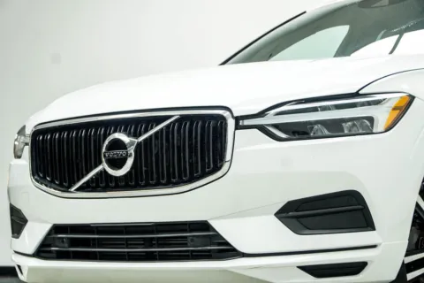 Photos of 2020 Volvo XC60 T5 Momentum for sale in Kennesaw, GA at Carvilla
