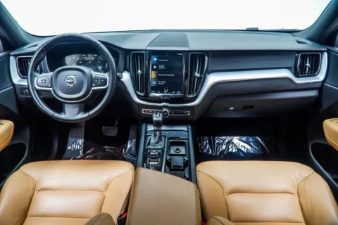 More photos of 2020 Volvo XC60 T5 Momentum at Carvilla, GA