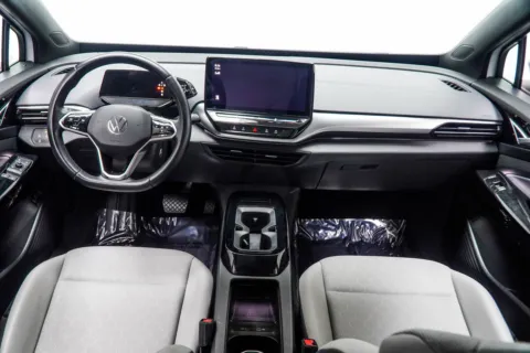 More photos of 2021 Volkswagen ID.4 Pro S at Carvilla, GA