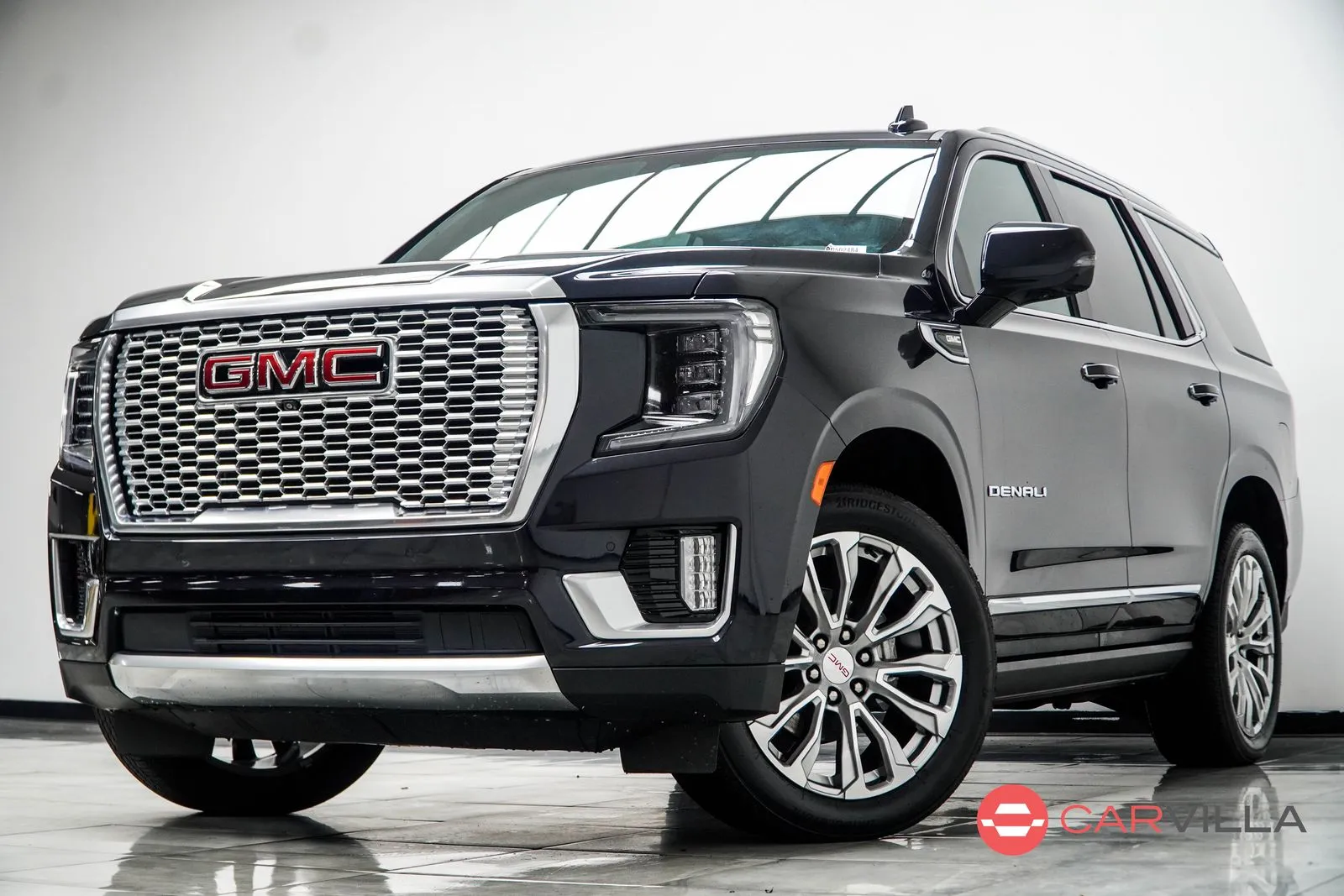 Gray 2023 GMC Yukon Denali for sale in Kennesaw, GA