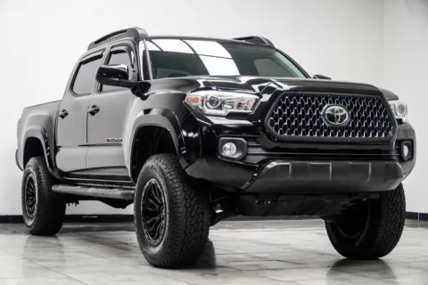 More photos of 2018 Toyota Tacoma SR5 at Carvilla, GA