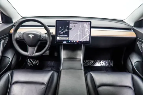 More photos of 2020 Tesla Model 3 Standard at Carvilla, GA