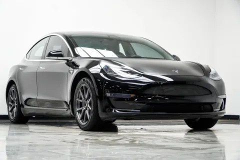 More photos of 2020 Tesla Model 3 Standard at Carvilla, GA