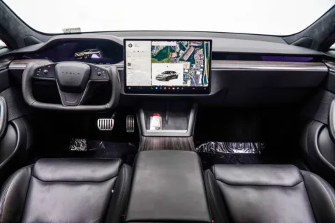 More photos of 2022 Tesla Model S at Carvilla, GA