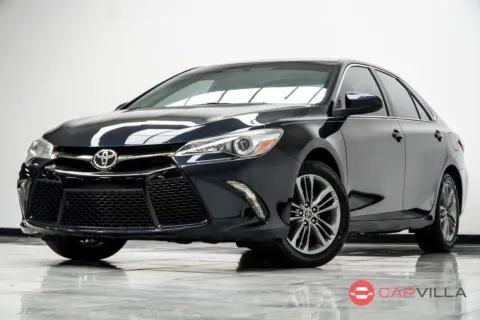 Gray 2015 Toyota Camry SE for sale in Kennesaw, GA