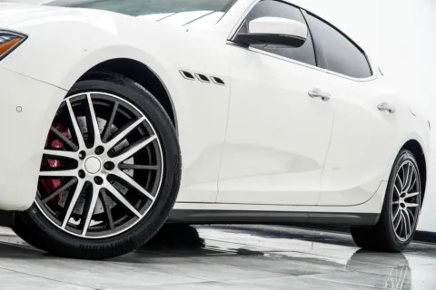 Another view of 2019 Maserati Ghibli S Q4 for sale in Kennesaw, GA at Carvilla