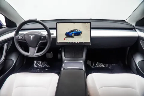 More photos of 2023 Tesla Model 3 at Carvilla, GA