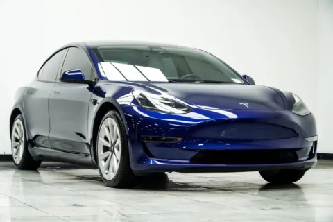 More photos of 2023 Tesla Model 3 at Carvilla, GA