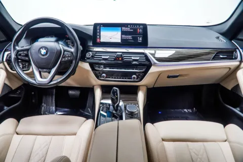 More photos of 2021 BMW 5 Series 540i xDrive at Carvilla, GA