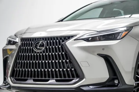 Photos of 2025 Lexus NX 250 Base for sale in Kennesaw, GA at Carvilla