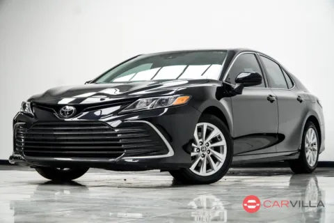 Black 2024 Toyota Camry LE for sale in Kennesaw, GA