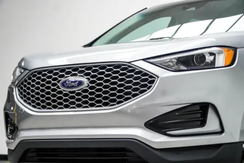 Photos of 2023 Ford Edge SEL for sale in Kennesaw, GA at Carvilla