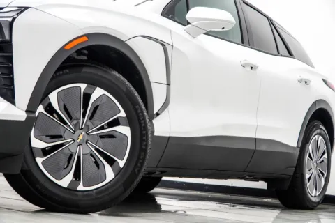 More photos of 2024 Chevrolet Blazer EV LT at Carvilla, GA