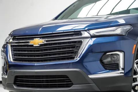 Photos of 2023 Chevrolet Traverse LS for sale in Kennesaw, GA at Carvilla