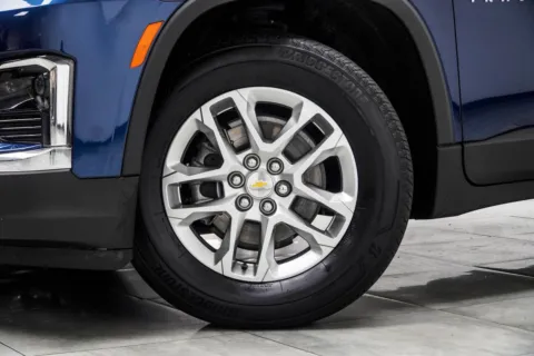 Another view of 2023 Chevrolet Traverse LS for sale in Kennesaw, GA at Carvilla
