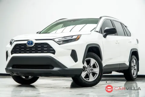 White 2024 Toyota RAV4 Hybrid LE for sale in Kennesaw, GA